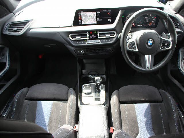 BMW 1SERIES 2019 Image 31