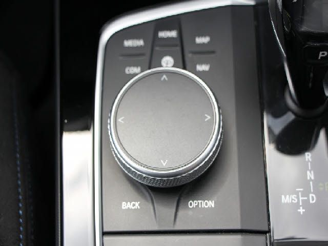 BMW 1SERIES 2019 Image 31