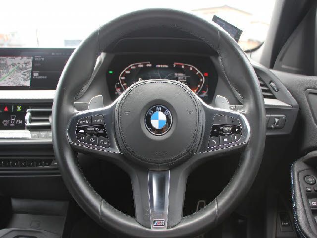 BMW 1SERIES 2019 Image 31