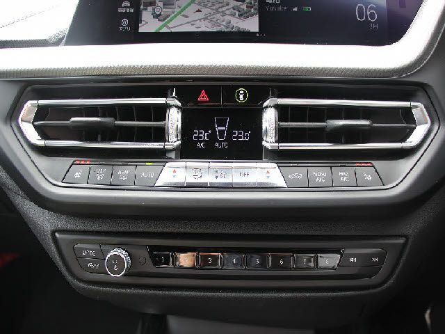 BMW 1SERIES 2019 Image 31