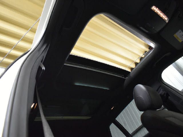 MERCEDES BENZ C CLAS 2017 Image 31