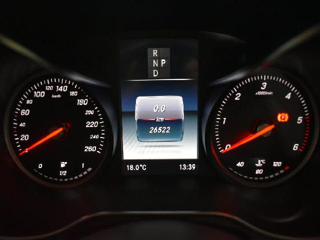 MERCEDES BENZ C CLAS 2017 Image 31