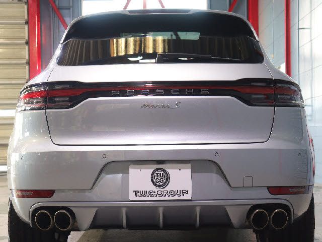 PORSCHE MACAN 2019 Image 31