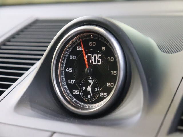 PORSCHE MACAN 2019 Image 31