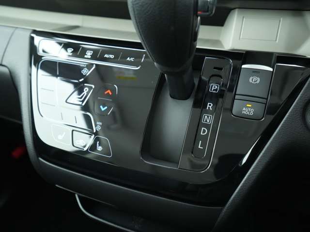 MITSUBISHI DELICA MINI 2025 Image 31