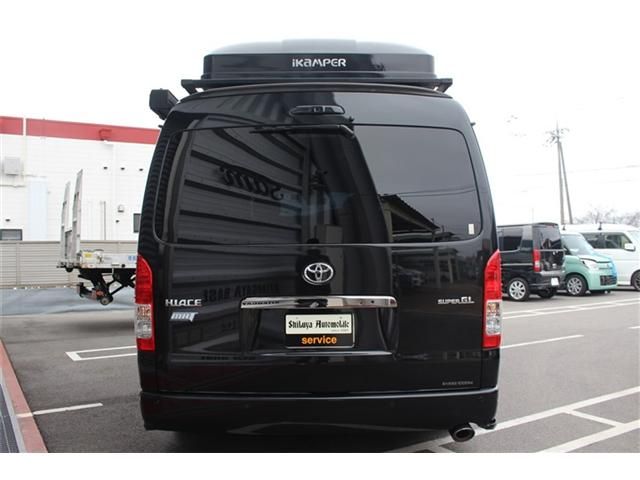 TOYOTA HIACE VAN 4WD 2022 Image 31