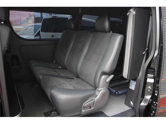 TOYOTA HIACE VAN 4WD 2022 Image 31