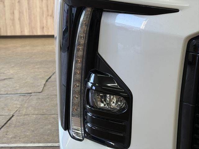 TOYOTA PRIUS PHV 2018 Image 31