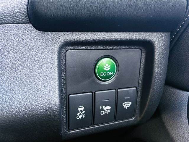 HONDA VEZEL HYBRID 2014 Image 31