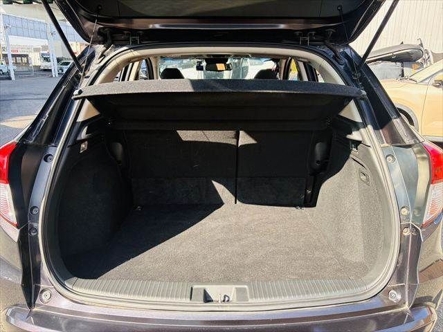 HONDA VEZEL HYBRID 2014 Image 31