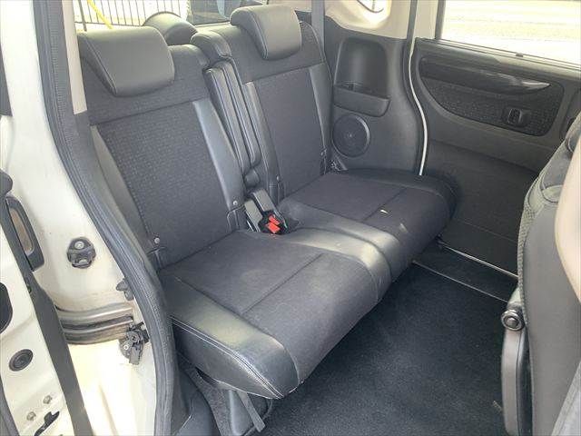 HONDA N BOX CUSTOM 2015 Image 31