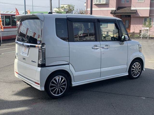 HONDA N BOX CUSTOM 2015 Image 31