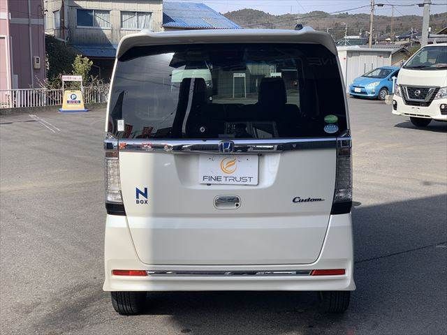 HONDA N BOX CUSTOM 2015 Image 31