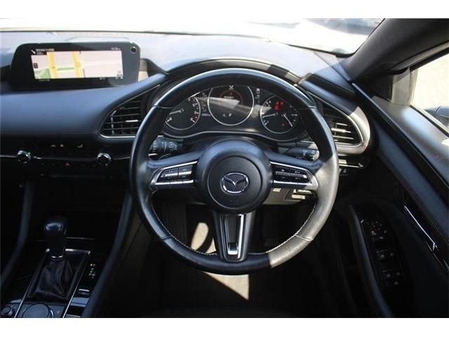 MAZDA 3 FASTBACK 2023 Image 31