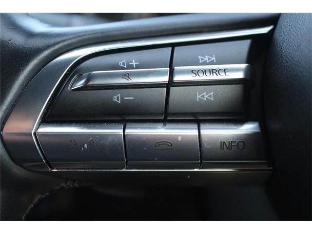 MAZDA 3 FASTBACK 2023 Image 31