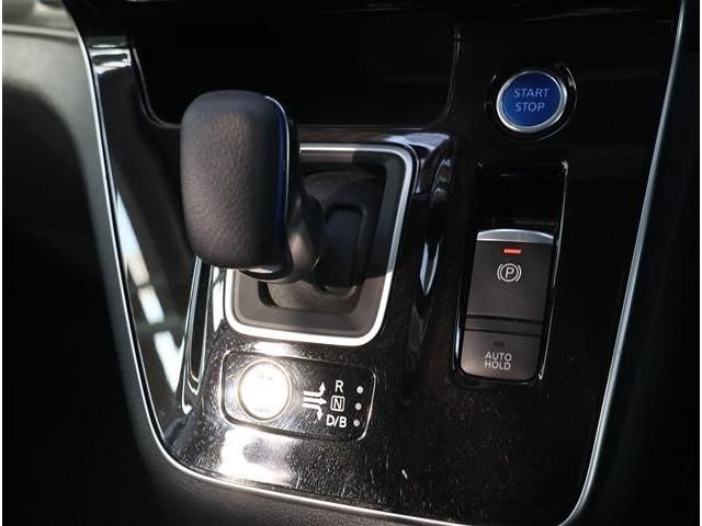 NISSAN SERENA  WG 2022 Image 31