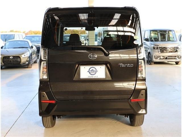 DAIHATSU TANTO CUSTOM 2019 Image 31