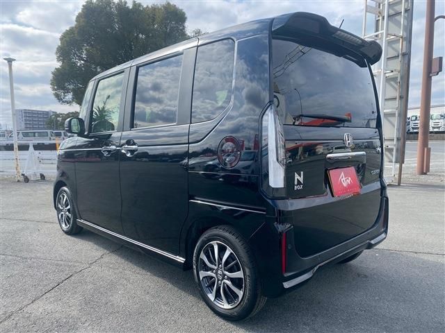 HONDA N BOX CUSTOM 2023 Image 31