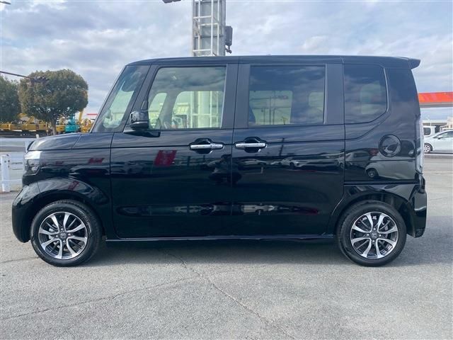 HONDA N BOX CUSTOM 2023 Image 31