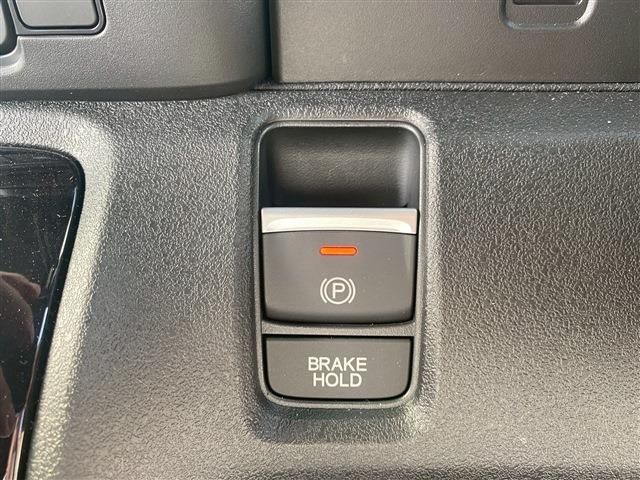 HONDA N BOX CUSTOM 2023 Image 31