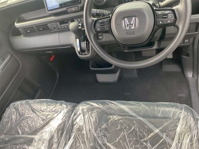 HONDA N BOX CUSTOM 2023 Image 31