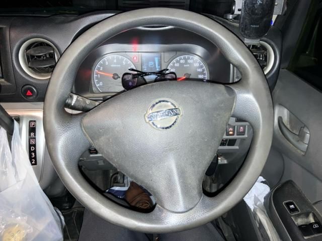 NISSAN CARAVAN VAN 2WD 2017 Image 31