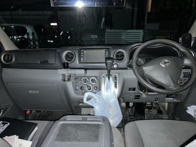 NISSAN CARAVAN VAN 2WD 2017 Image 31