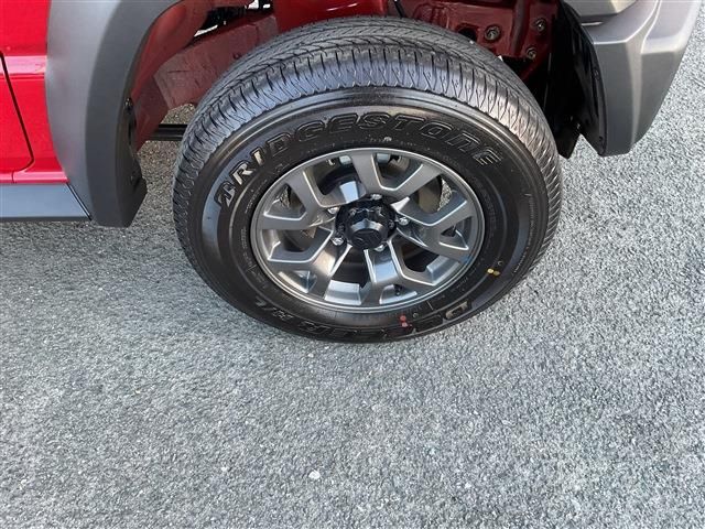 SUZUKI JIMNY NOMADE 2025 Image 31