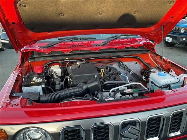 SUZUKI JIMNY NOMADE 2025 Image 31