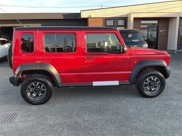 SUZUKI JIMNY NOMADE 2025 Image 31