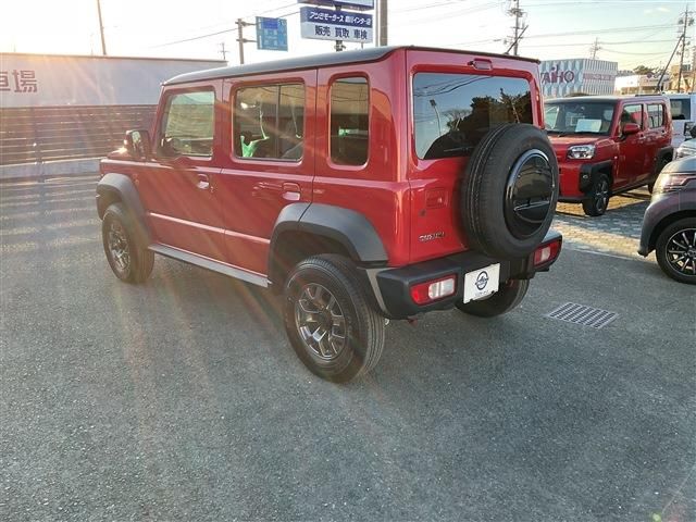 SUZUKI JIMNY NOMADE 2025 Image 31