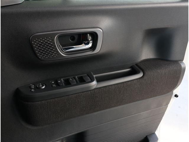 HONDA N BOX CUSTOM 4WD 2025 Image 31