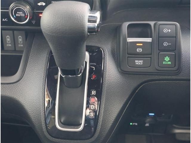 HONDA N BOX CUSTOM 2023 Image 31