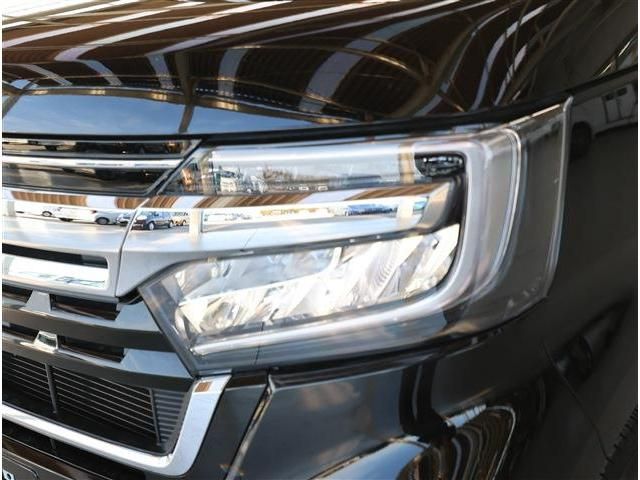 HONDA N BOX CUSTOM 2023 Image 31