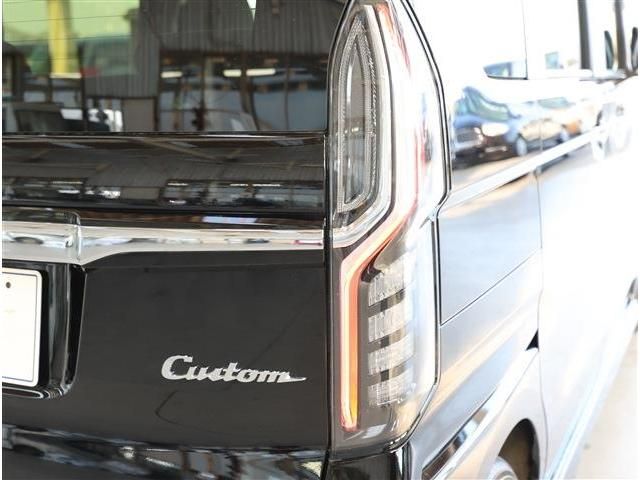 HONDA N BOX CUSTOM 2023 Image 31