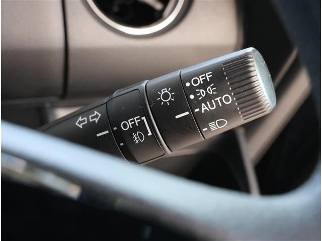 HONDA N BOX CUSTOM 2023 Image 31