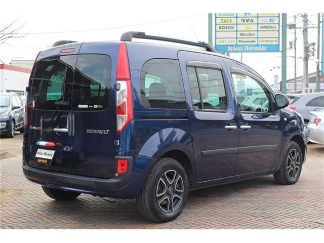 RENAULT KANGOO 2017 Image 31