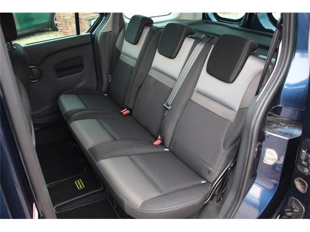 RENAULT KANGOO 2017 Image 31