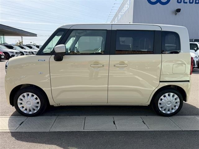 SUZUKI WAGON R SMILE 2025 Image 31