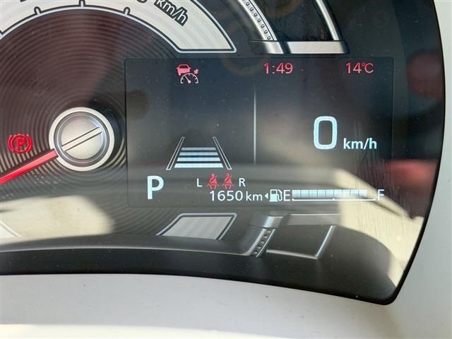 SUZUKI WAGON R SMILE 2025 Image 31