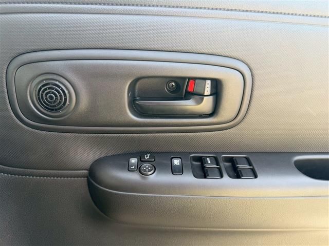 SUZUKI WAGON R SMILE 2025 Image 31