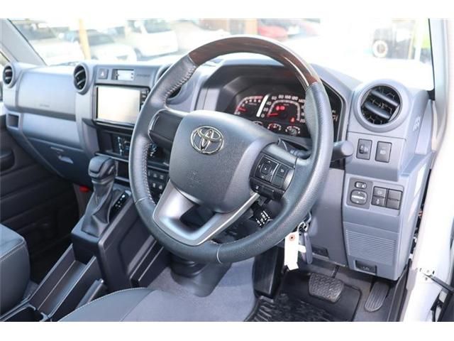 TOYOTA LANDCRUISER 70 2025 Image 31