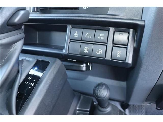 TOYOTA LANDCRUISER 70 2025 Image 31