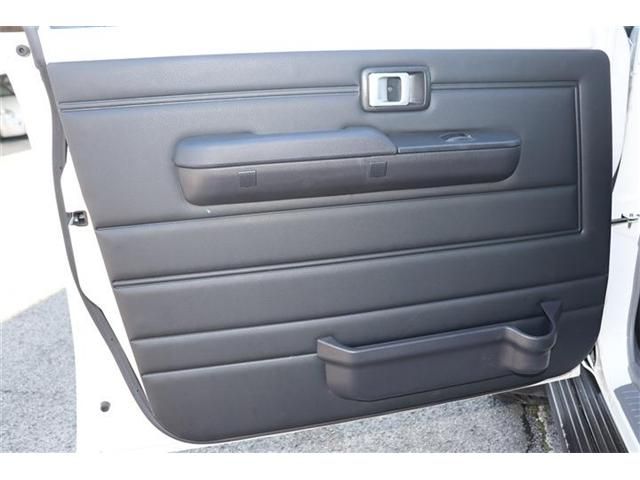 TOYOTA LANDCRUISER 70 2025 Image 31