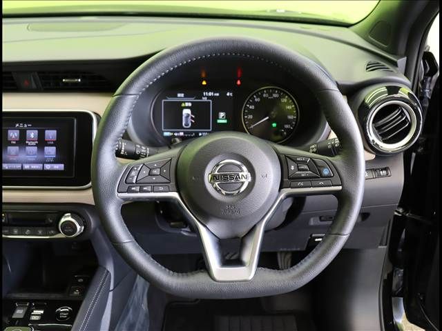 NISSAN KICKS 2024 Image 31