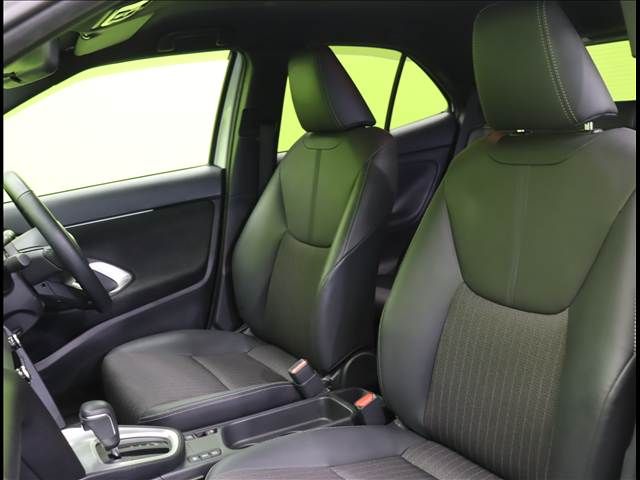 TOYOTA YARIS CROSS HYBRID 2024 Image 31