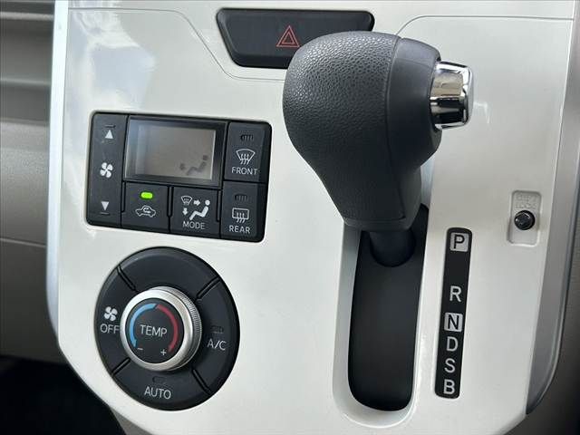 DAIHATSU TANTO 2017 Image 31