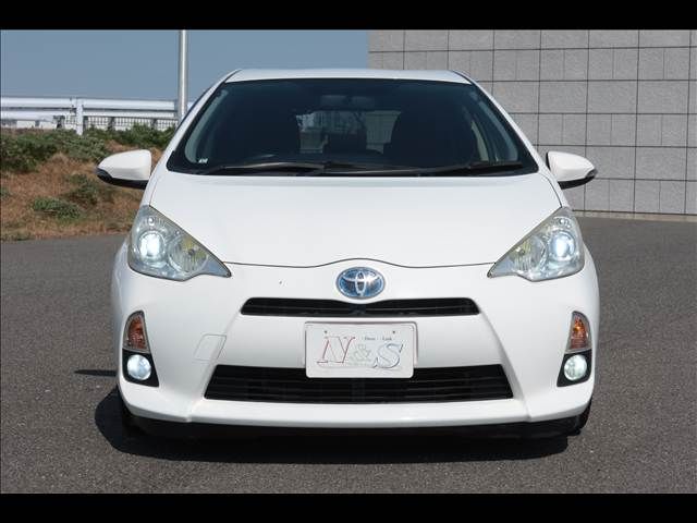 TOYOTA AQUA 2012 Image 31