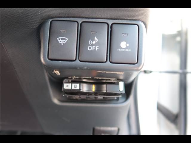 TOYOTA AQUA 2012 Image 31