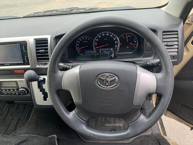 TOYOTA REGIUSACE VAN 2WD 2014 Image 31